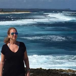 Meet your Posher, Julie